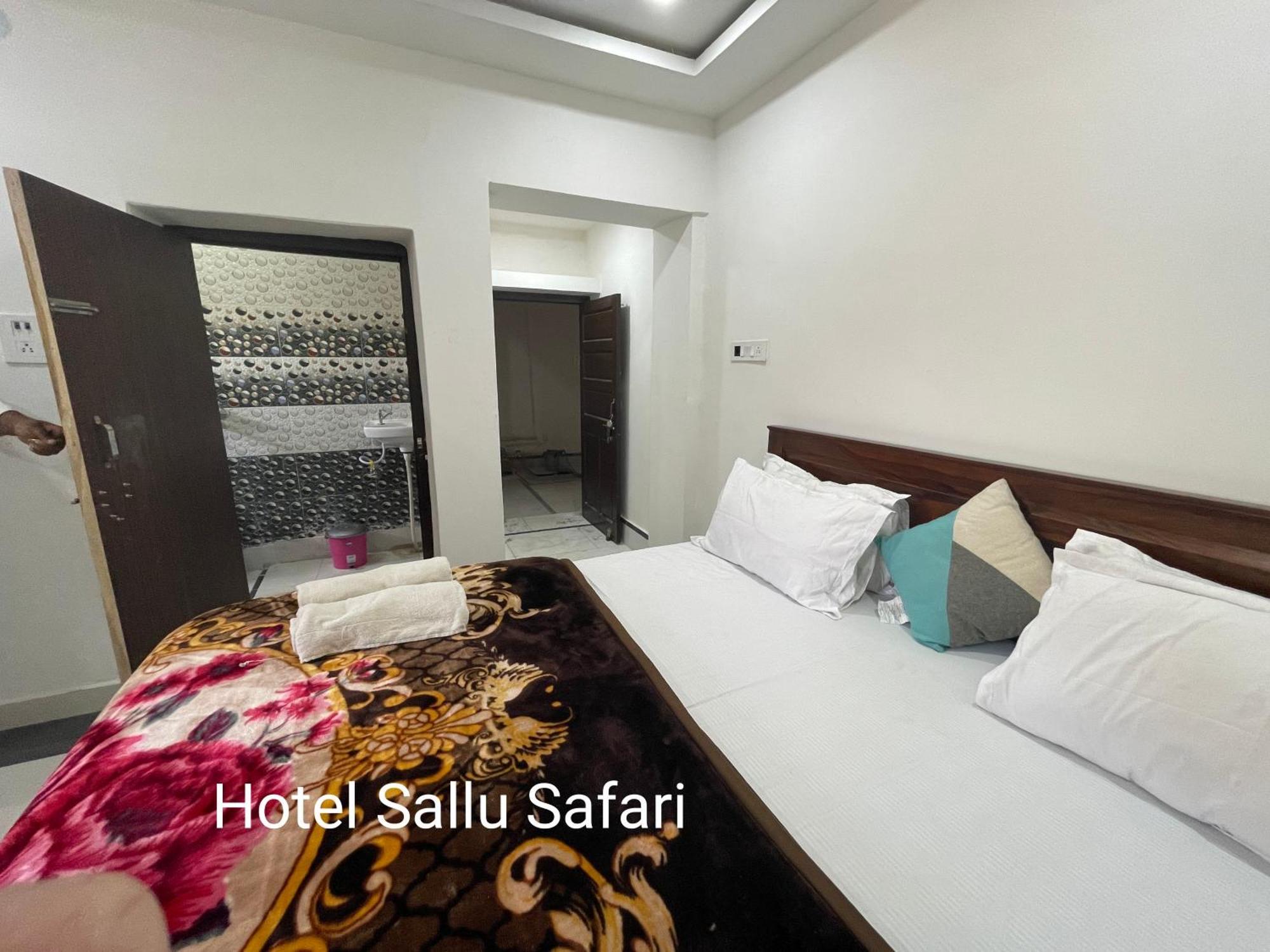 Hotel Sallu Safari Jaisalmer Luaran gambar